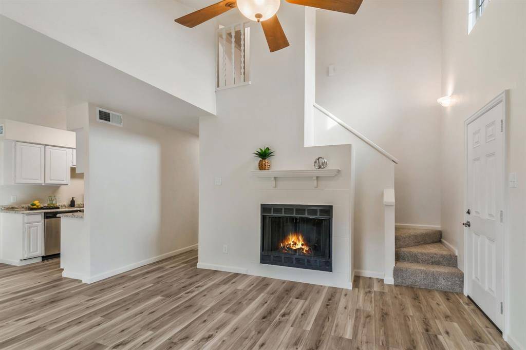 Hurst, TX 76054,352 W Harwood Road #C