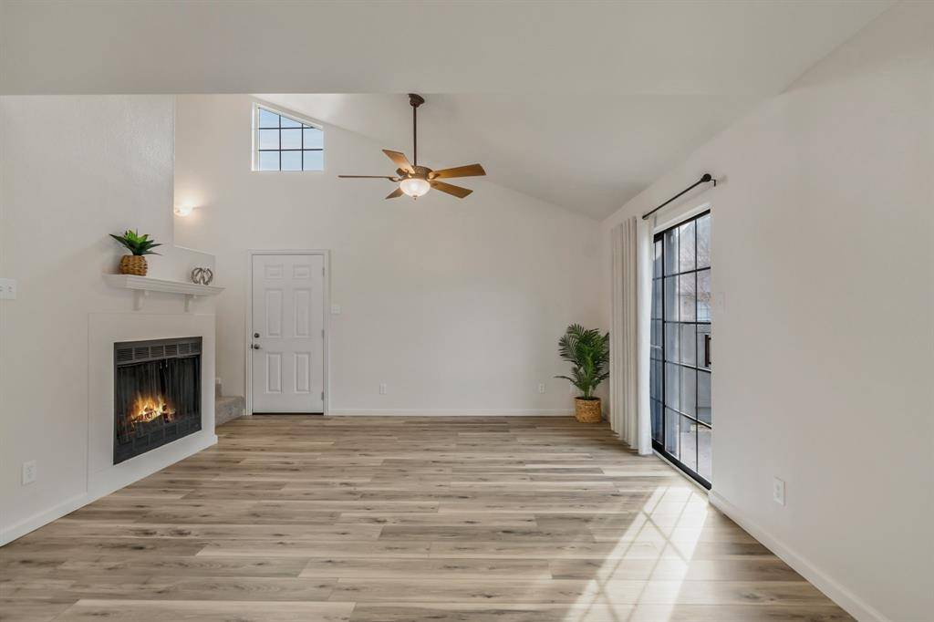 Hurst, TX 76054,352 W Harwood Road #C