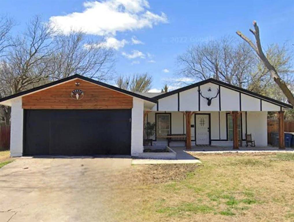 Dallas, TX 75227,2579 Mossglen Drive