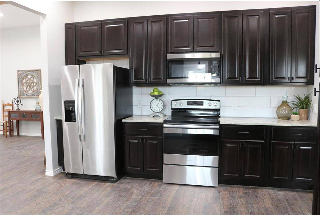 Boyd, TX 76023,119 Dove Street