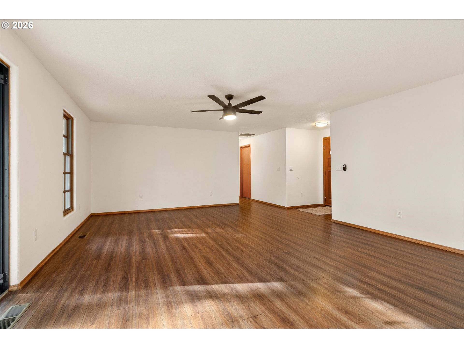 1843 SE MOORWOOD CT, Bend, OR 97702