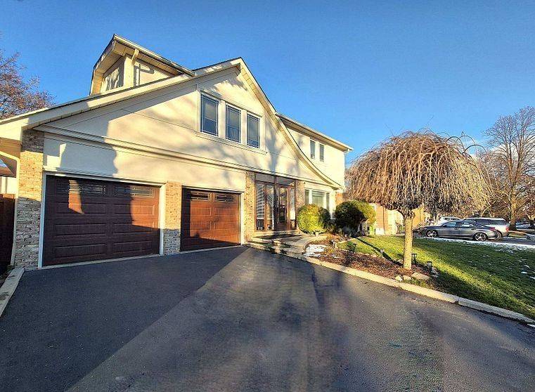 Toronto E10, ON M1C 3E6,110 Acheson BLVD