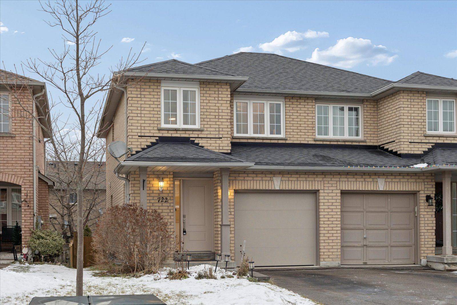 Newmarket, ON L3X 2B1,722 Walpole CRES