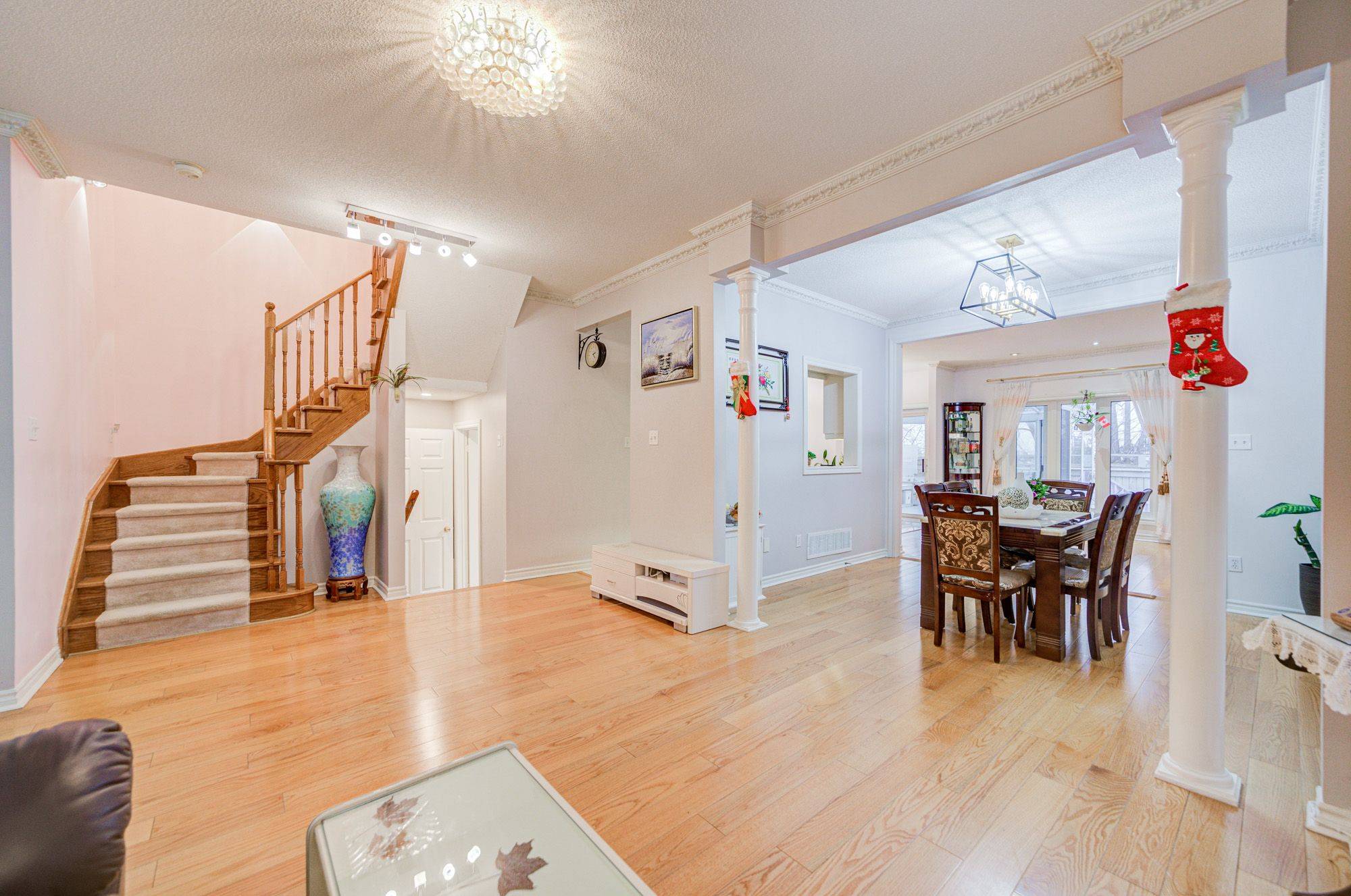 Markham, ON L3R 4Z2,25 Eastpine DR