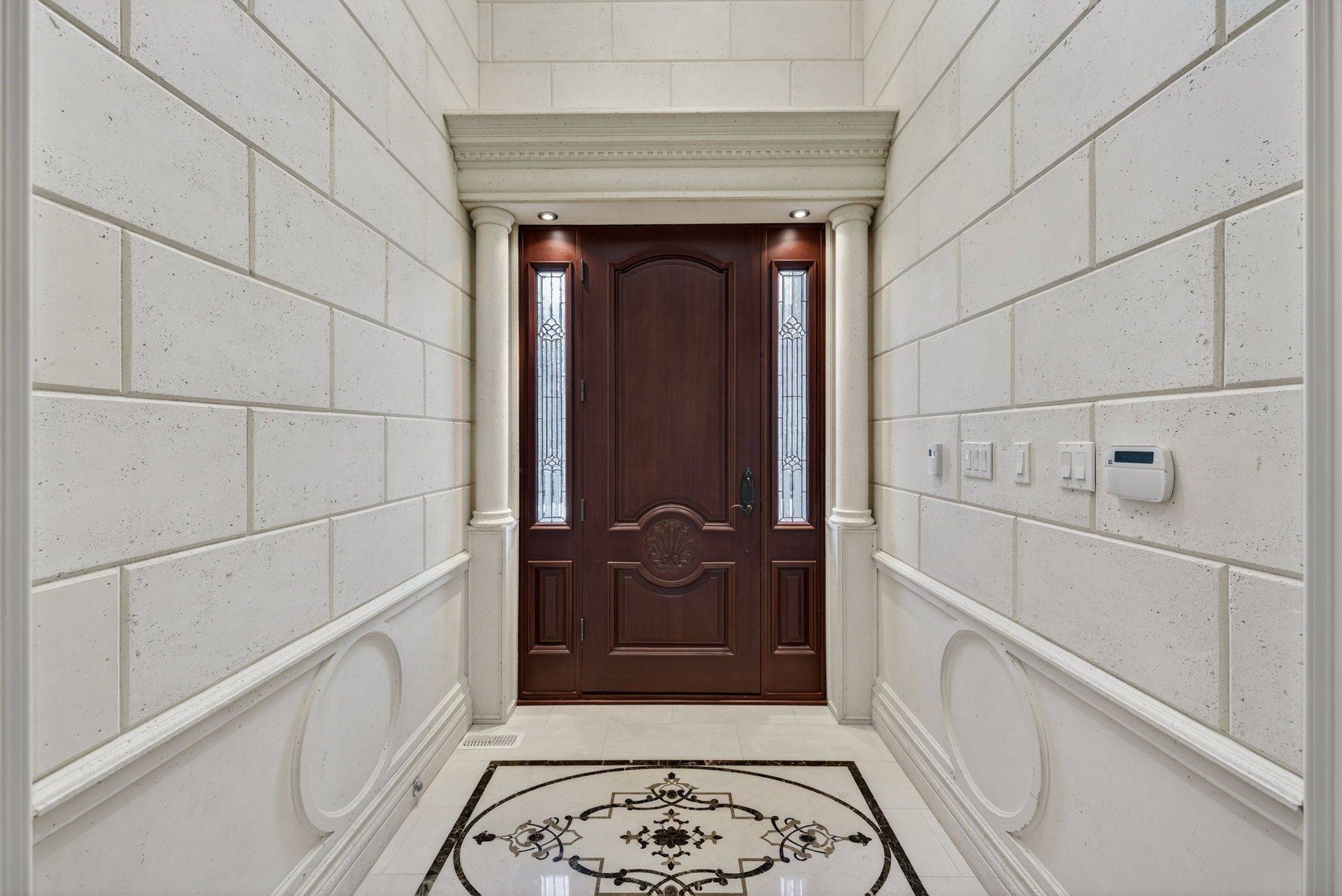 Markham, ON L3R 1E2,26 Alai CIR