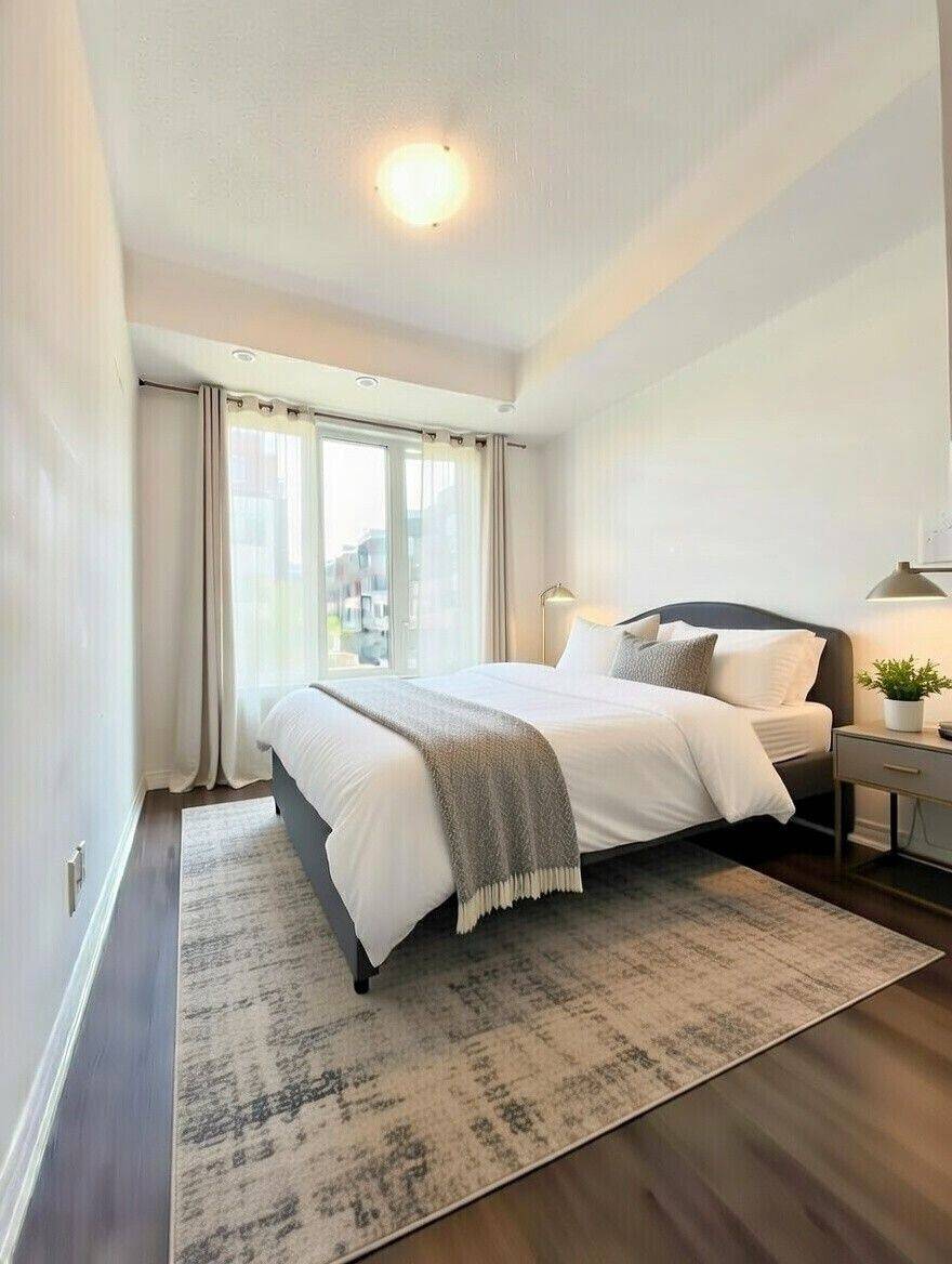 Toronto W06, ON M8W 0B2,70 Eastwood Park GDNS #28