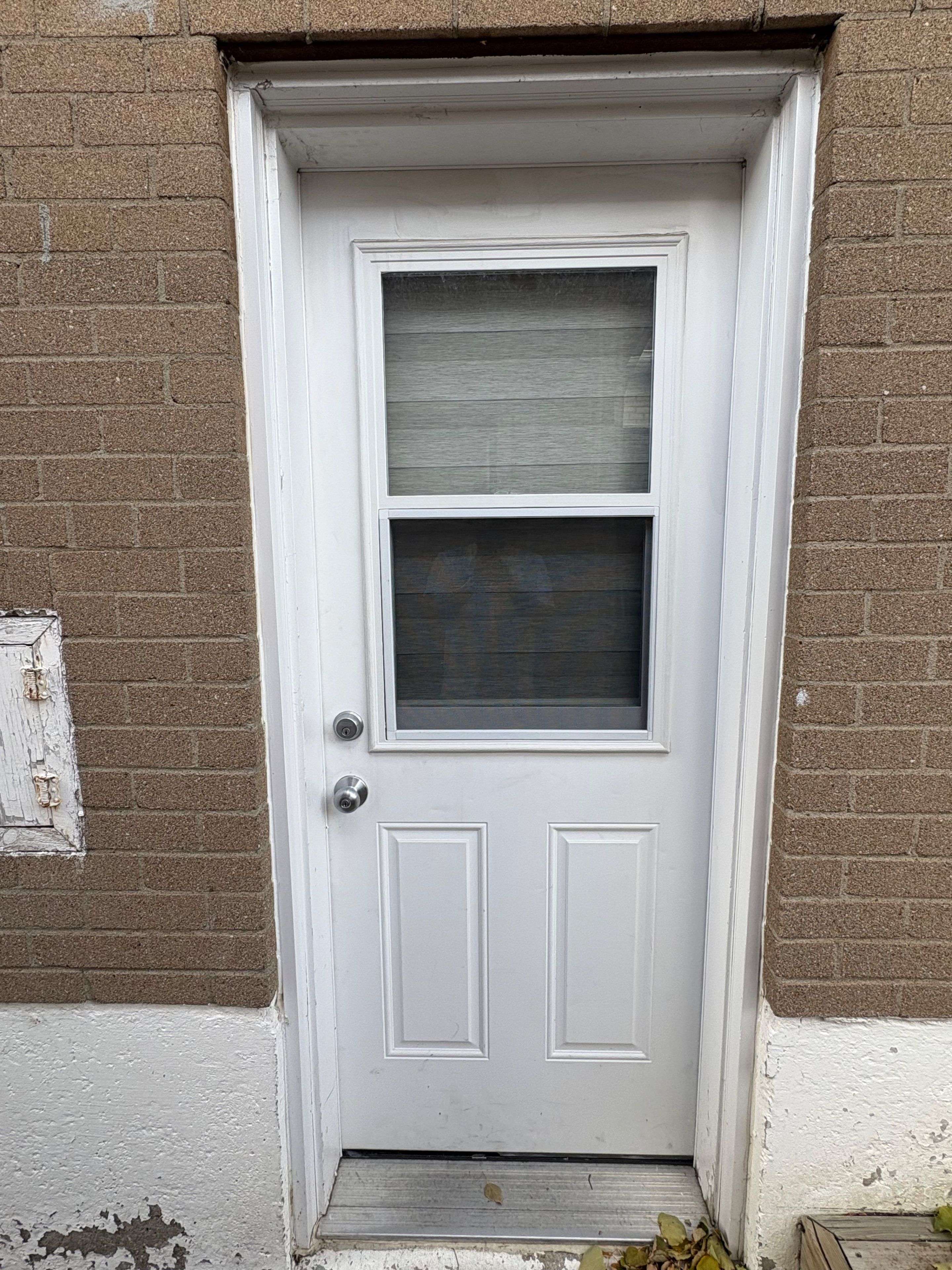 Brampton, ON L6T 1H7,124 Avondale Blvd (Basement) N/A