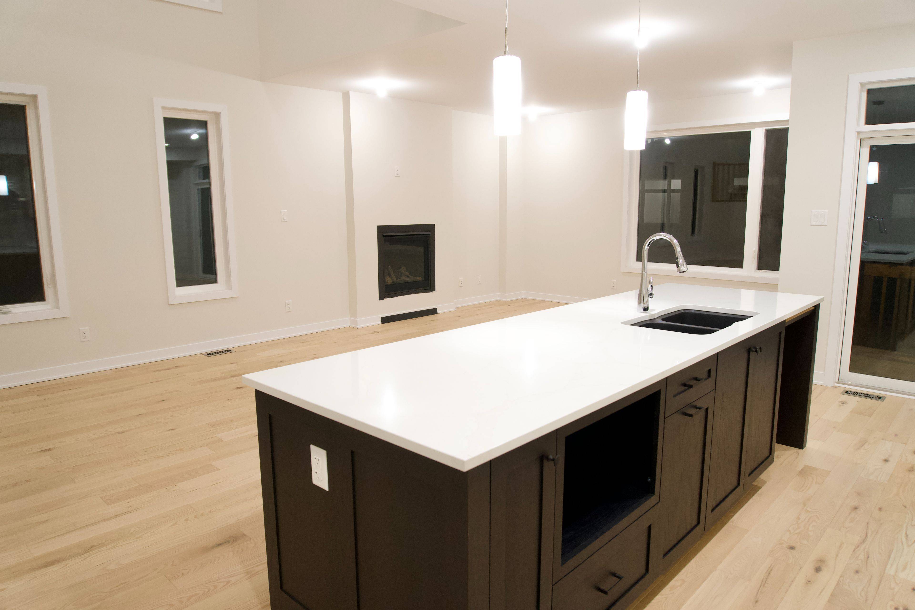 Orleans - Cumberland And Area, ON K4A 5L9,217 Massalia CRES