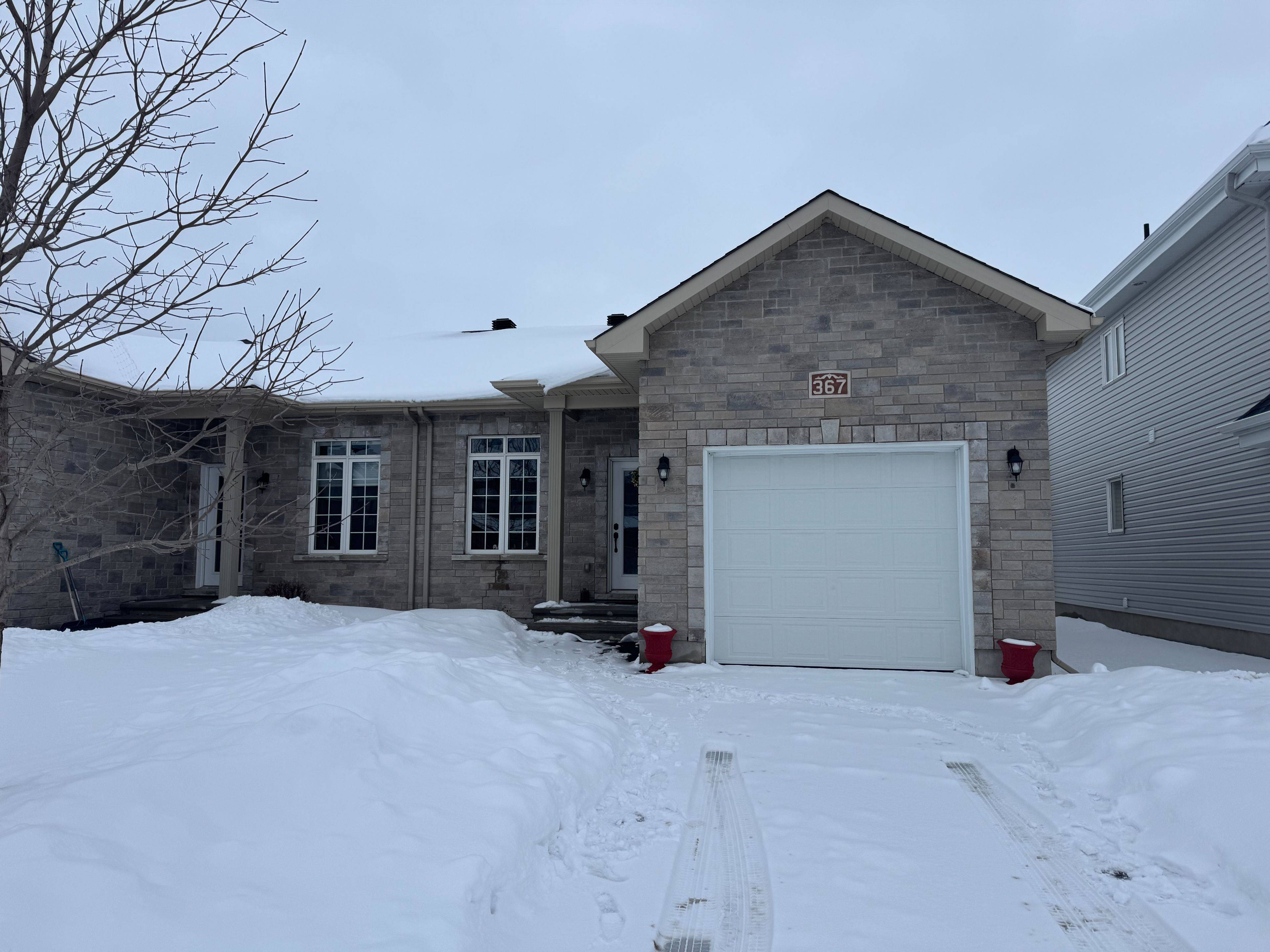 Alfred And Plantagenet, ON K0A 3K0,367 Trillium CIR