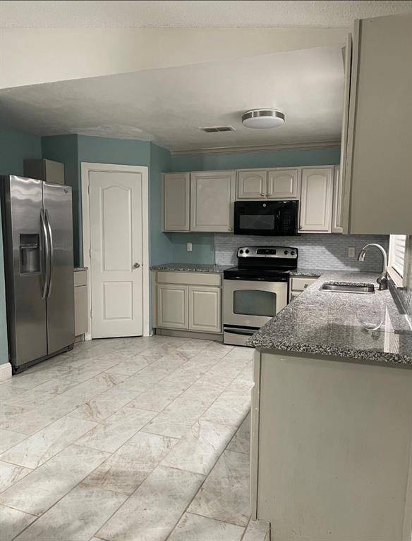 Dallas, TX 75227,2579 Mossglen Drive