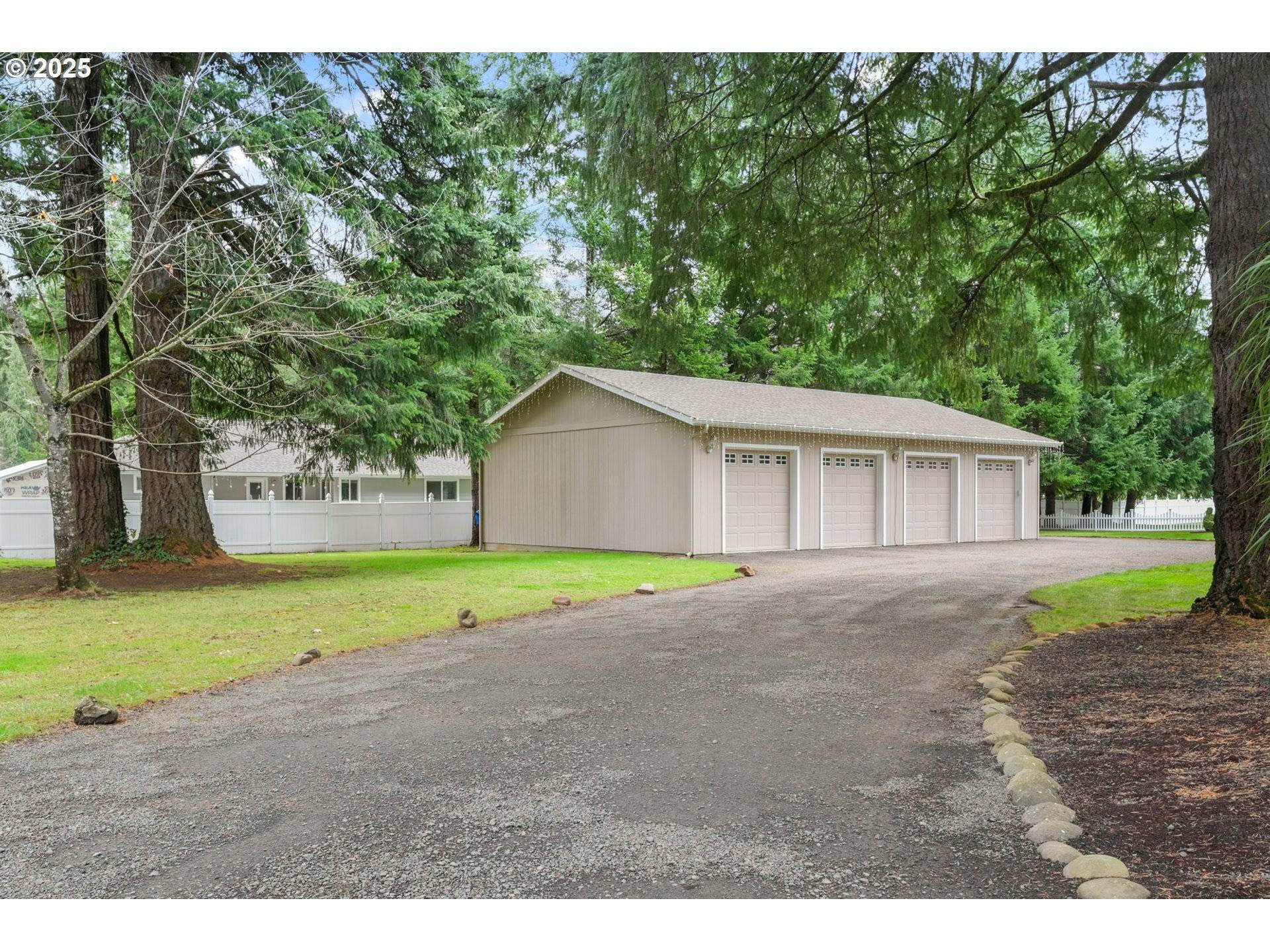 Walterville, OR 97489,43950 MCKENZIE HWY