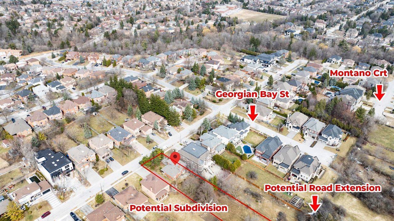 Richmond Hill, ON L4C 3T1,75 Stockdale CRES