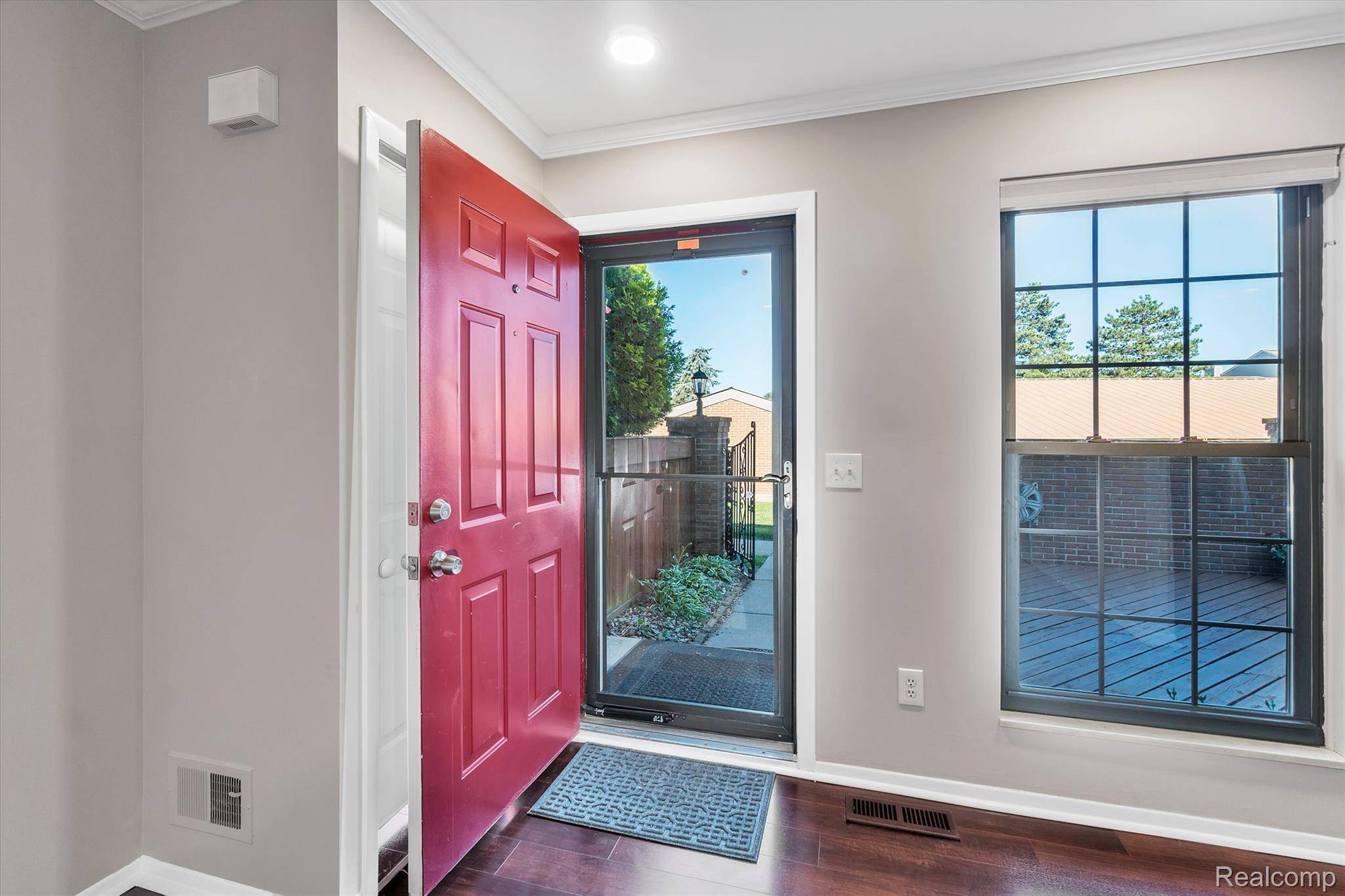 Novi, MI 48375,22224 Edgewater