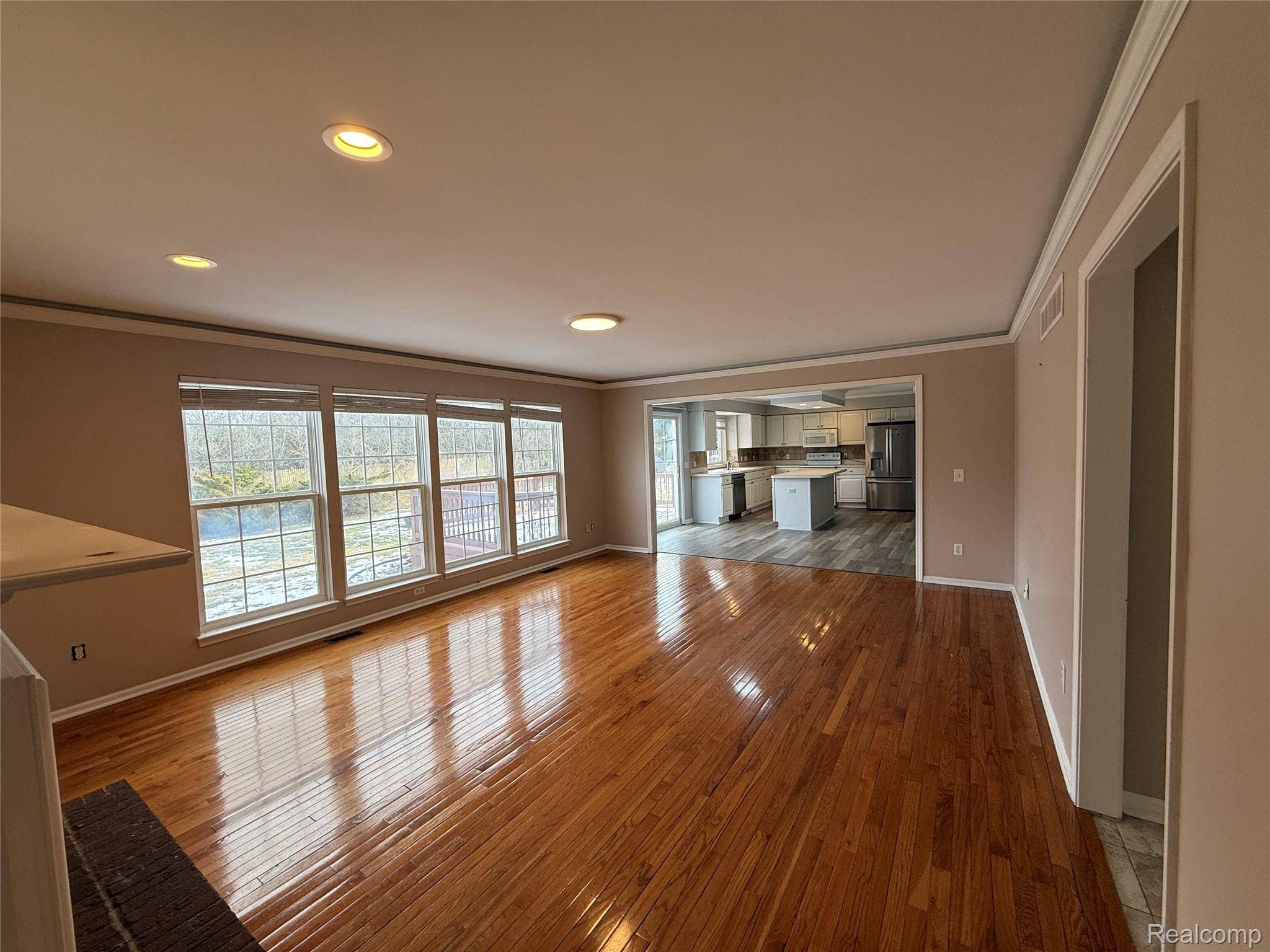 Grand Blanc, MI 48439,4377 Brighton DR