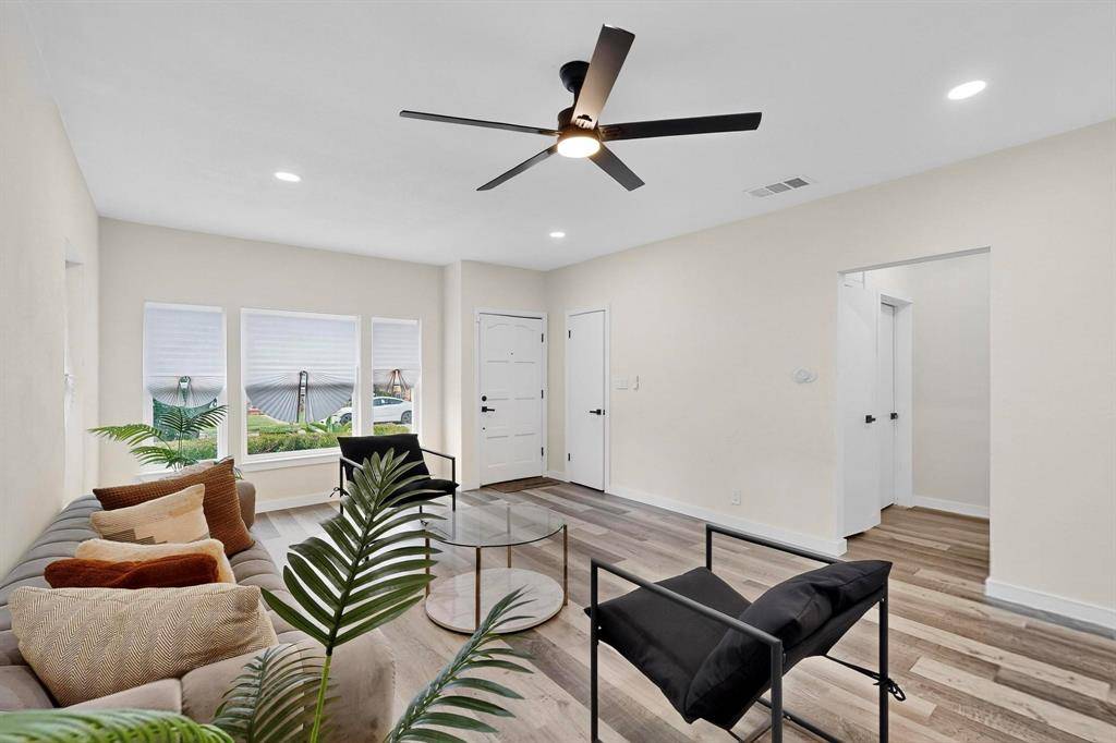 Dallas, TX 75215,2814 Twyman Avenue