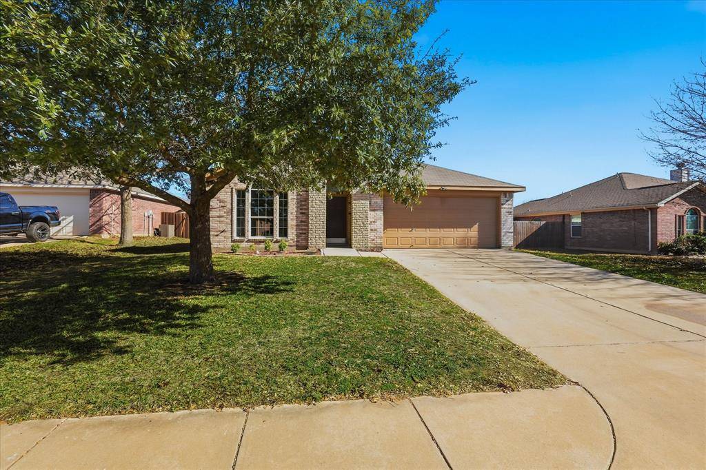 Rhome, TX 76078,121 Kings Way Drive