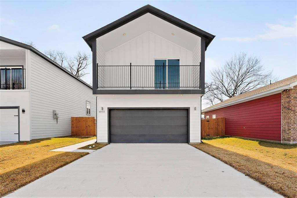 Dallas, TX 75215,3002 Rochester Street