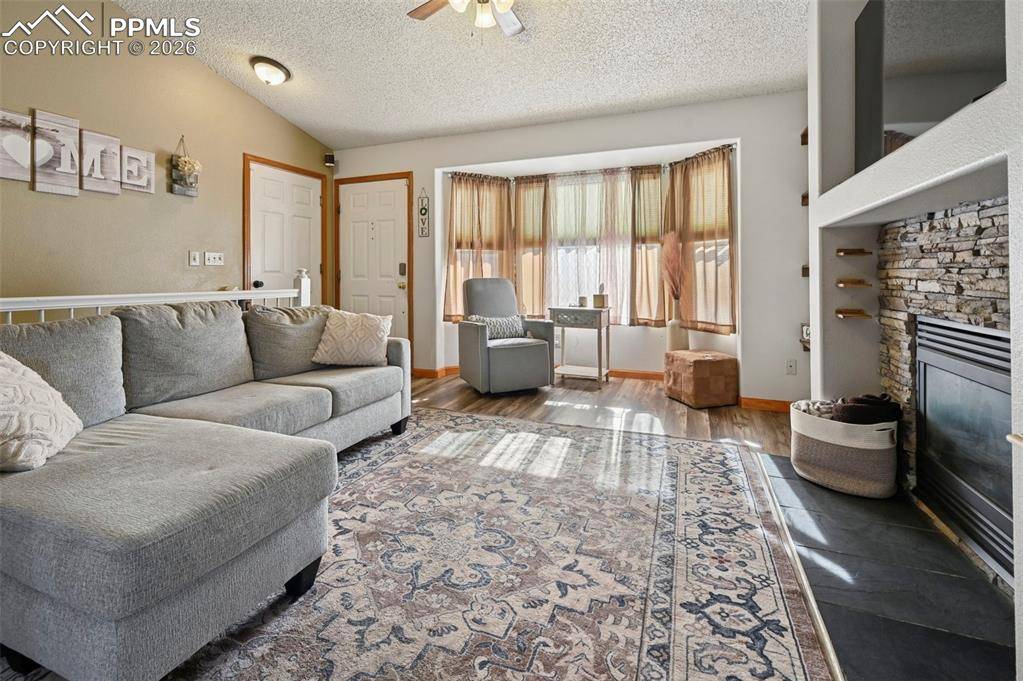 Colorado Springs, CO 80923,5150 Chaise DR