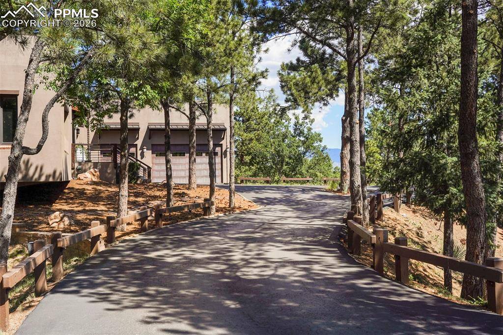 Colorado Springs, CO 80906,10 Chase LN