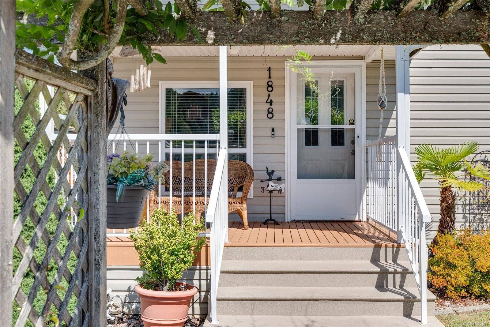 Nanaimo, BC V9R 6N1,1848 Valley Oak Dr