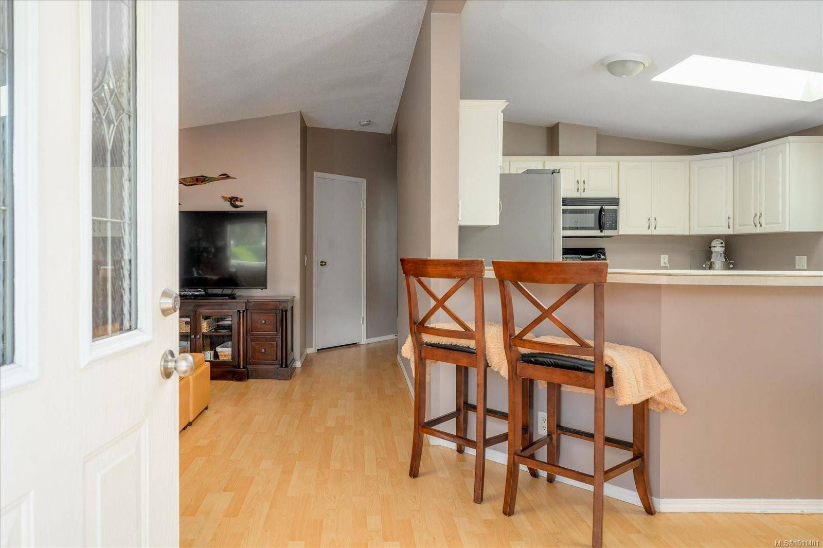 Nanaimo, BC V9R 6N1,1848 Valley Oak Dr