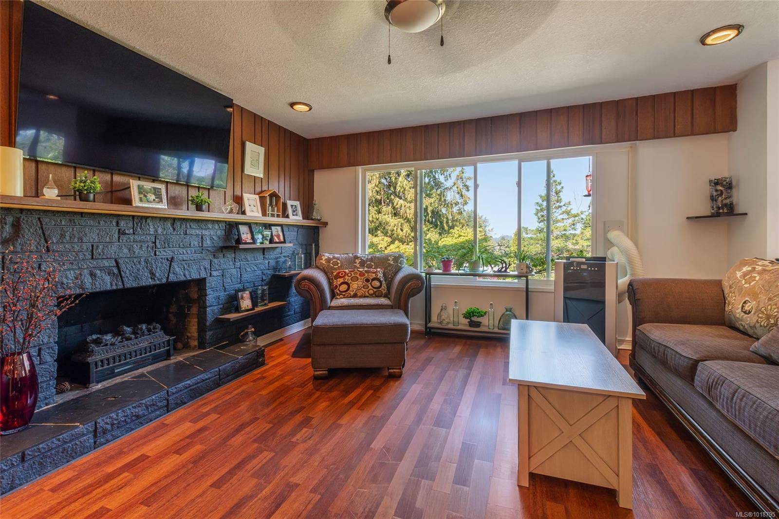 Nanaimo, BC V9X 1A9,43 Roberta Rd E