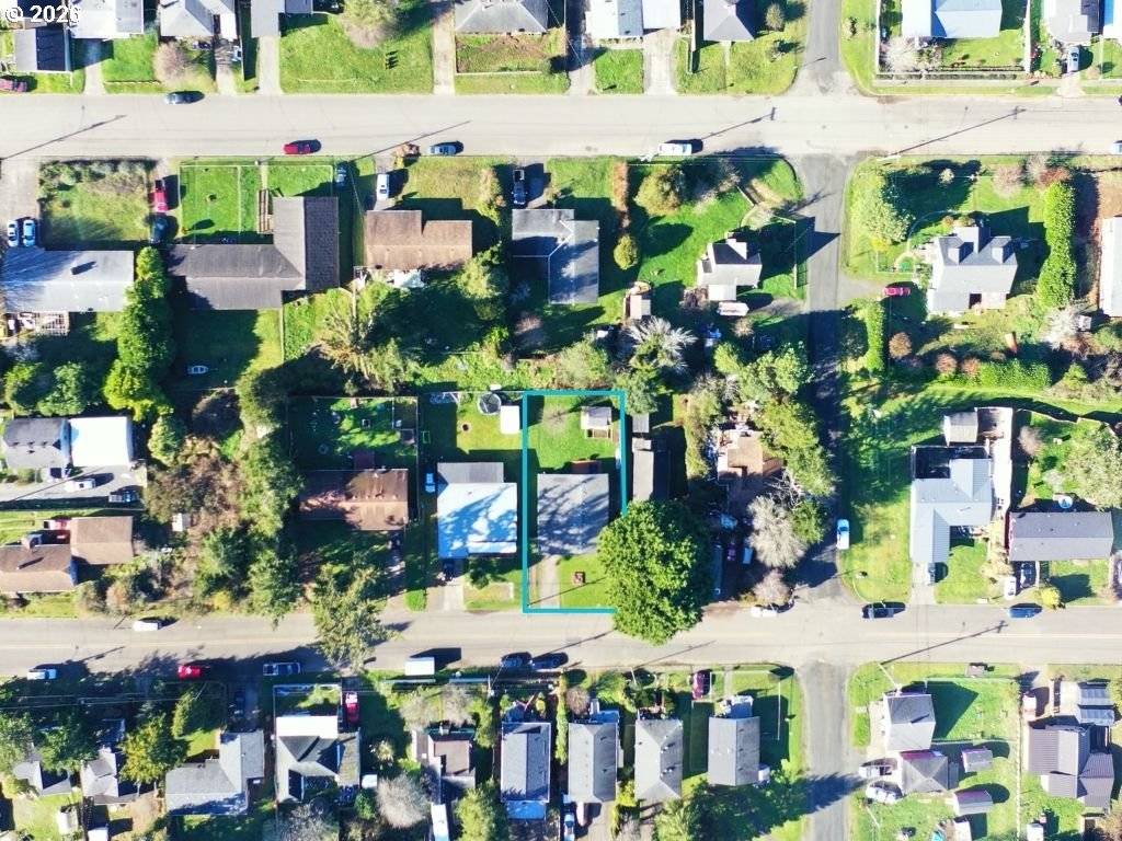 Coos Bay, OR 97420,370 N WALL ST