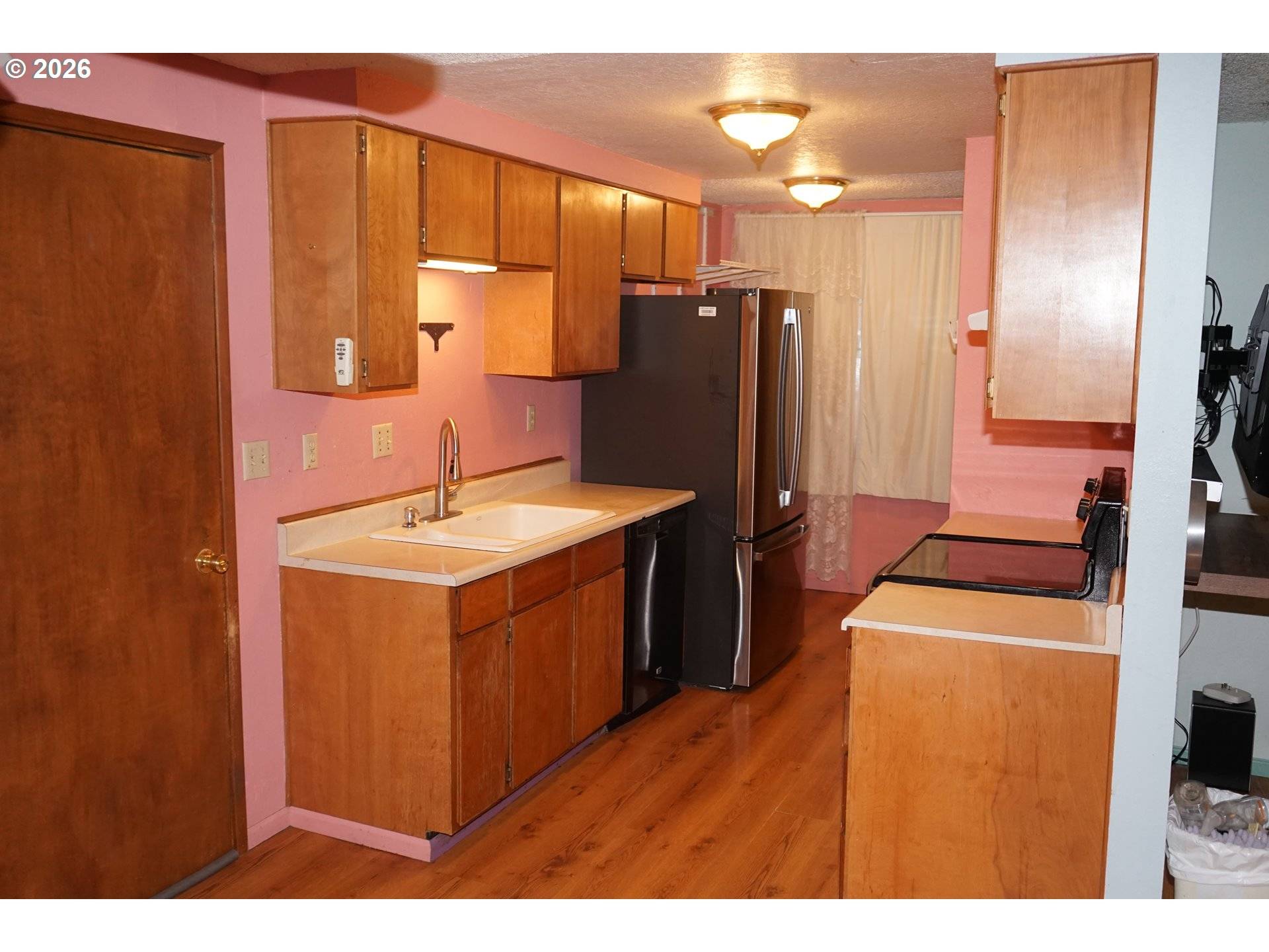 Springfield, OR 97478,802 54th PL