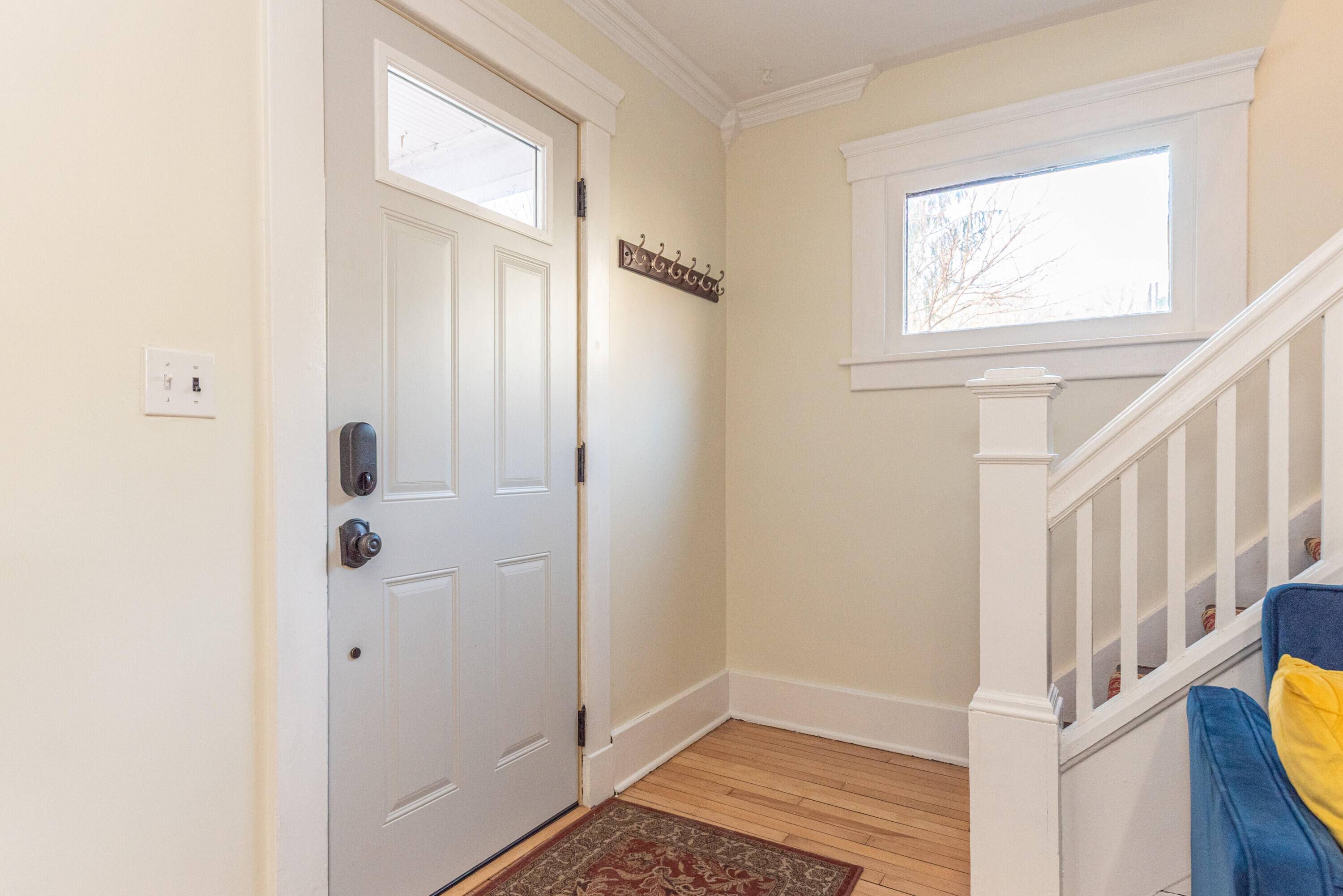 Ann Arbor, MI 48103,210 W Kingsley ST