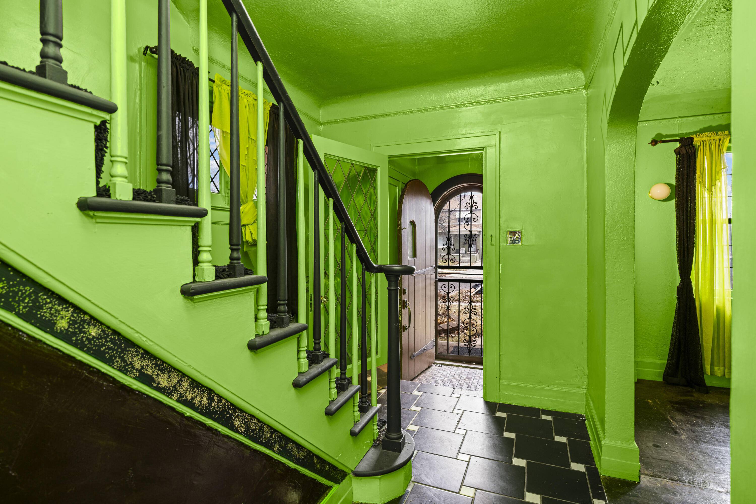 Detroit, MI 48238,4205 Fullerton ST