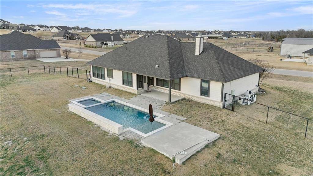 Weatherford, TX 76085,2020 Pebblegate Drive
