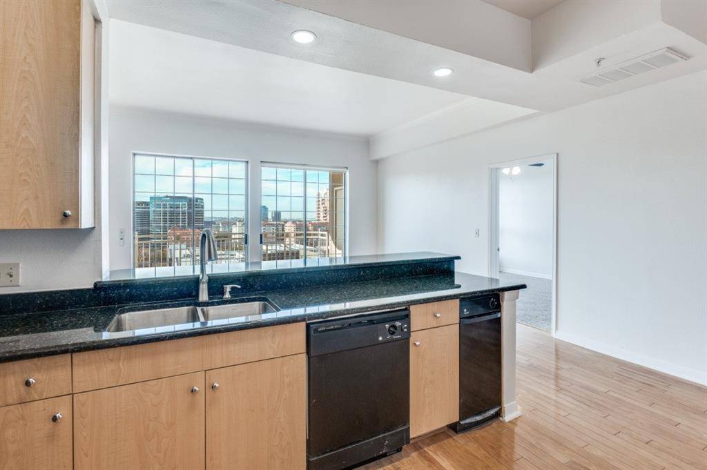 Dallas, TX 75219,3225 Turtlecreek Boulevard #1212