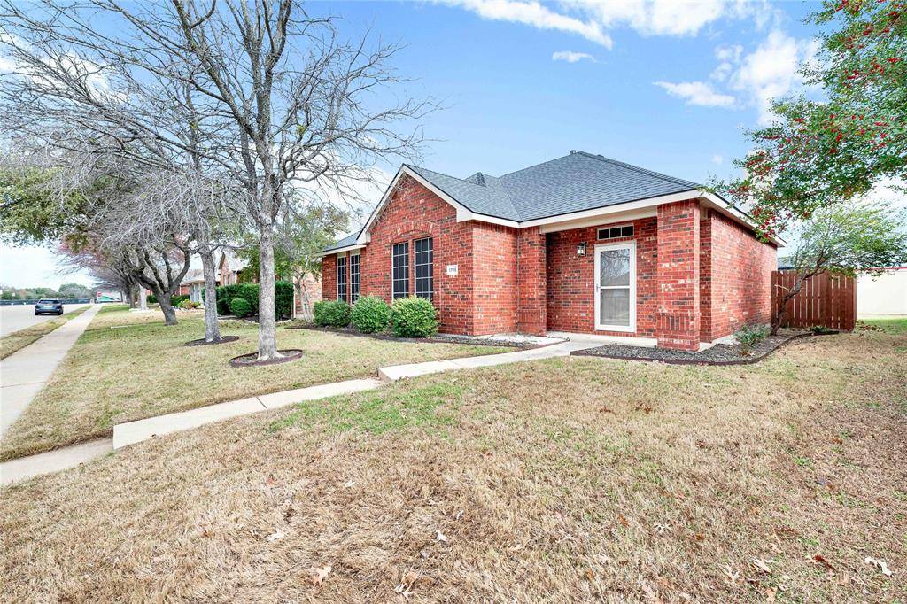 Allen, TX 75002,1718 River Oaks Drive