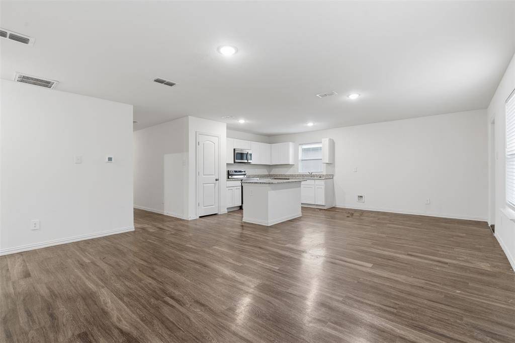 Gun Barrel City, TX 75156,104 Holiday Drive