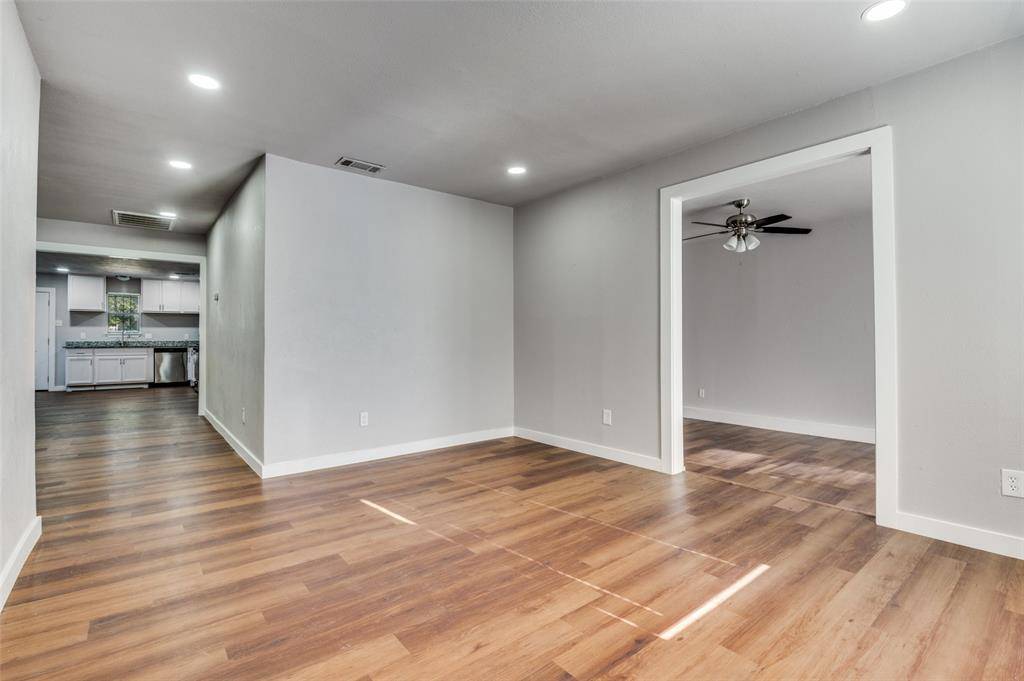 Dallas, TX 75241,3919 Mehalia Drive