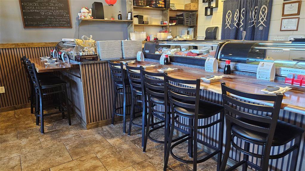 Saginaw, TX 76179,1209 N Saginaw Boulevard #F