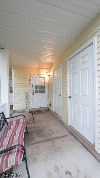 Holland Twp., NJ 08848,402 Hunt Dr