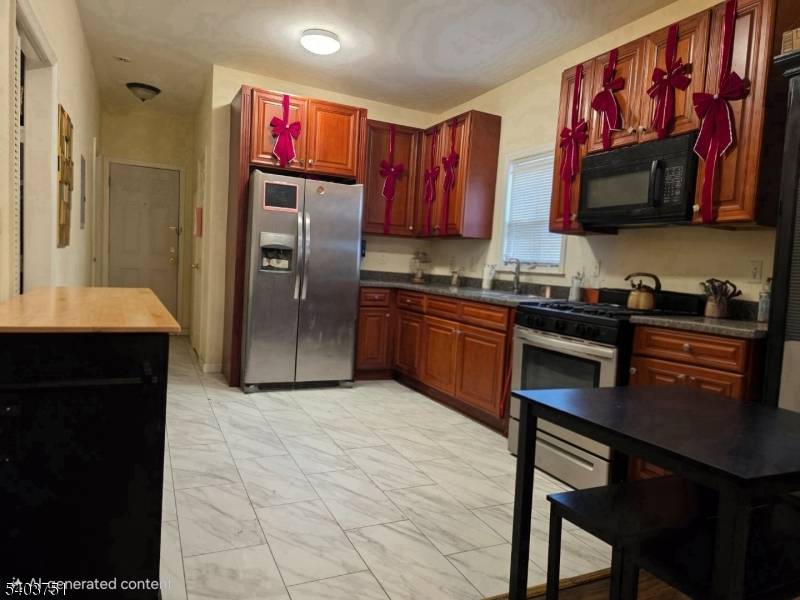 Newark City, NJ 07108,16 Seymour Ave