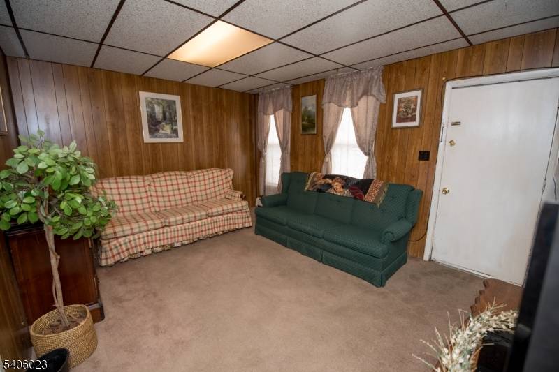 Phillipsburg Town, NJ 08865,246 Washington St