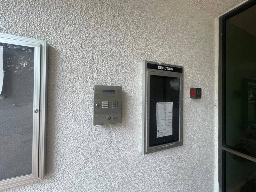 Lauderhill, FL 33319,3301 SPANISH MOSS TE #601