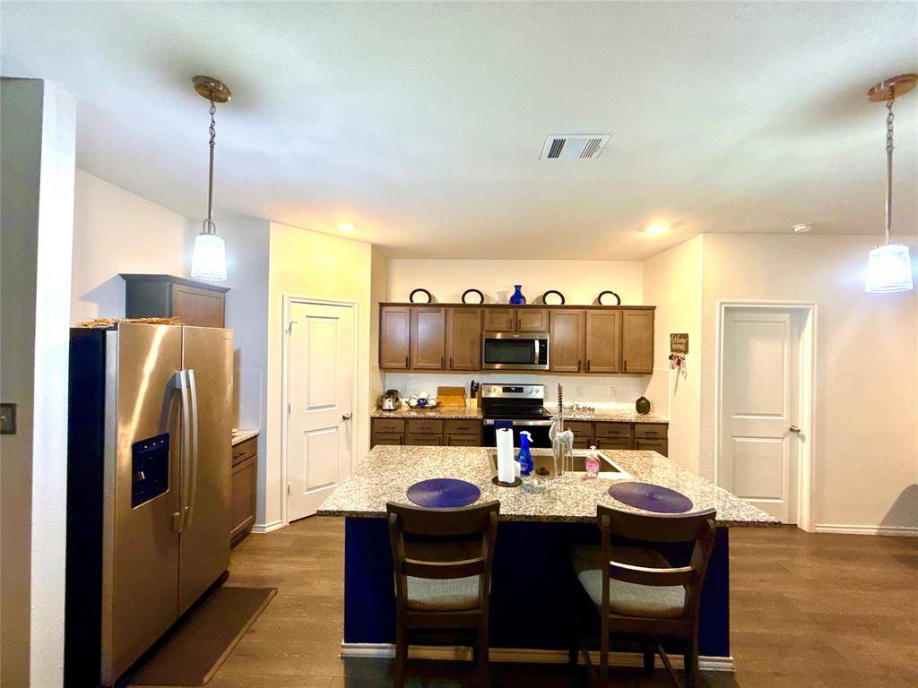 Crandall, TX 75114,2621 Fieldcrest Lane