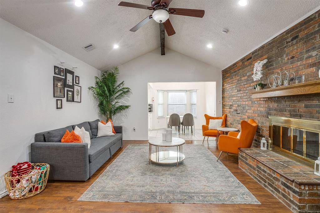 Grand Prairie, TX 75050,1906 Ola Lane