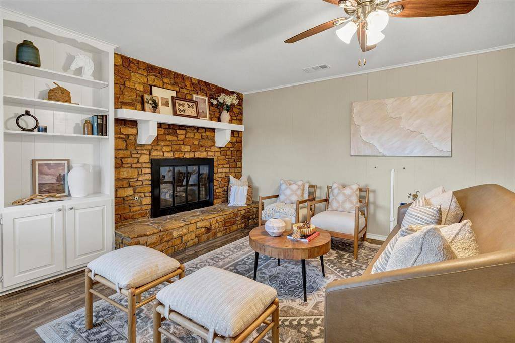 Everman, TX 76140,1009 Russell Road