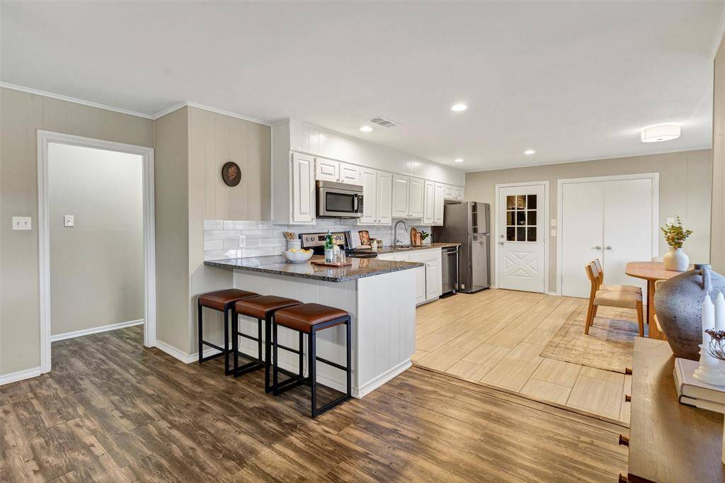 Everman, TX 76140,1009 Russell Road