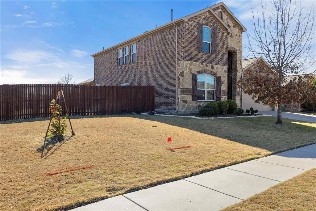 Burleson, TX 76028,424 Eureka Court
