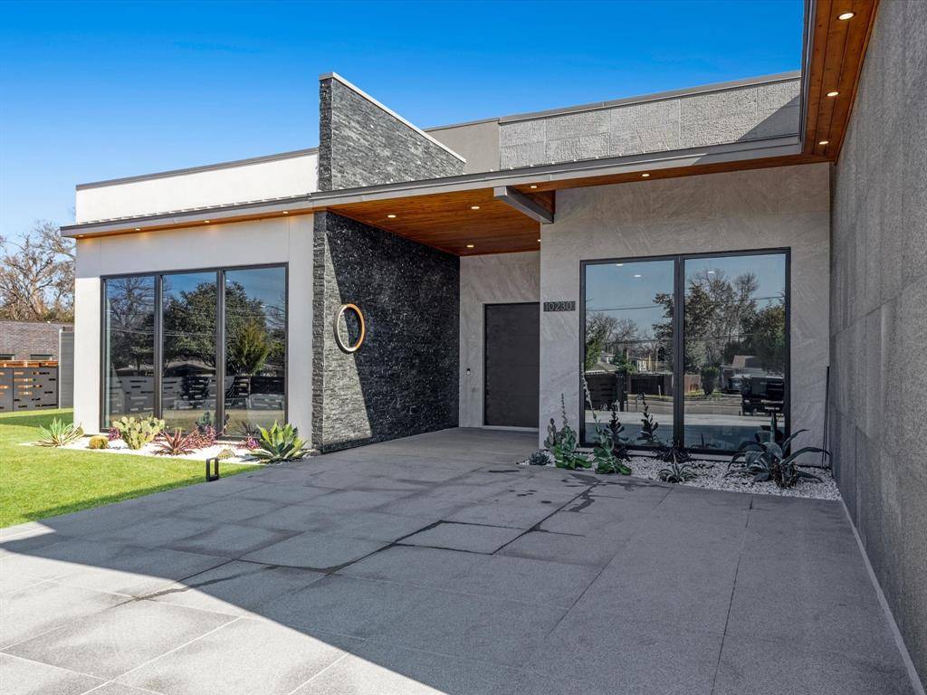 Dallas, TX 75229,10230 Marsh Lane