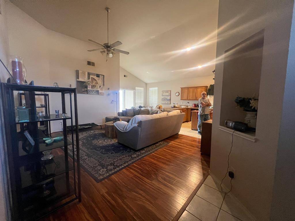 Fort Worth, TX 76108,9921 Henna Lane