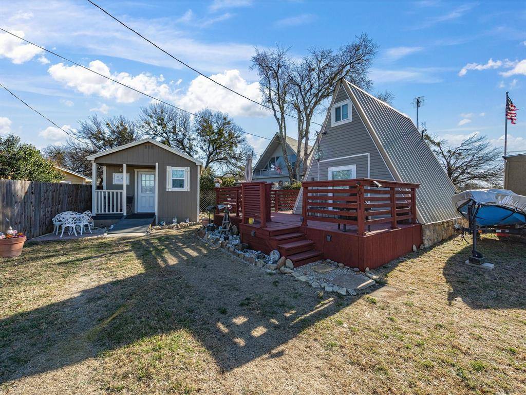 Lake Bridgeport, TX 76426,611 Elm Circle