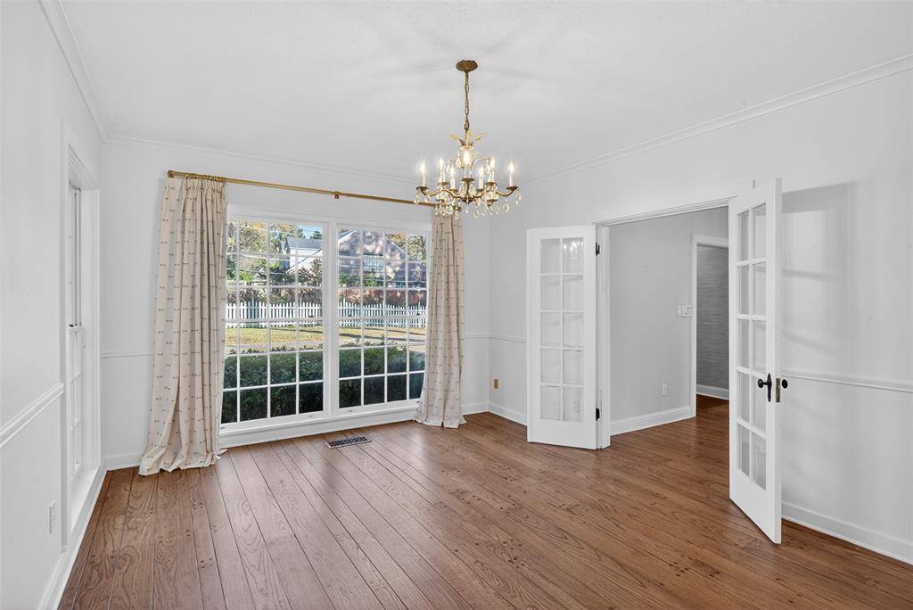 Shreveport, LA 71106,367 Pierremont Road