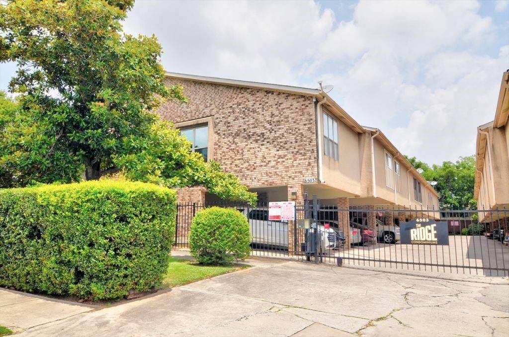 Dallas, TX 75231,6503 Ridgecrest Road #110/J